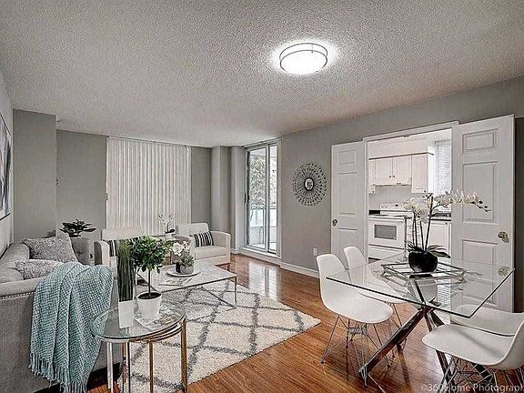 5th image of 28 Pemberton Ave #200