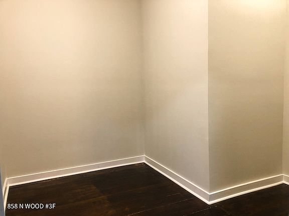 4th image of 858 N Wood St #4356351