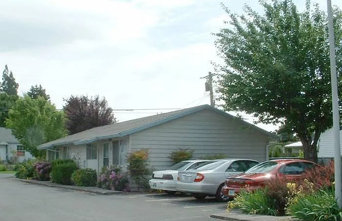 1 bed, 650 sqft, $1,350 — Photo 1