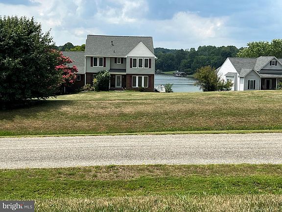 2nd image of 6517 Harbour Point Dr