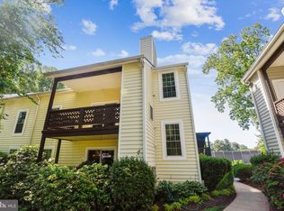 10111 Oakton Terrace Rd SUITE 10111, Oakton, VA 22124