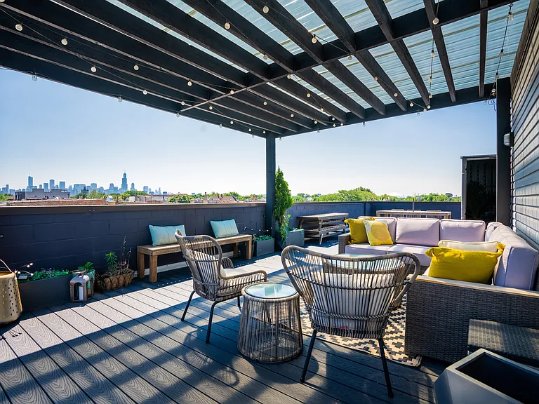 2646 W Augusta Blvd #3 — Photo 9