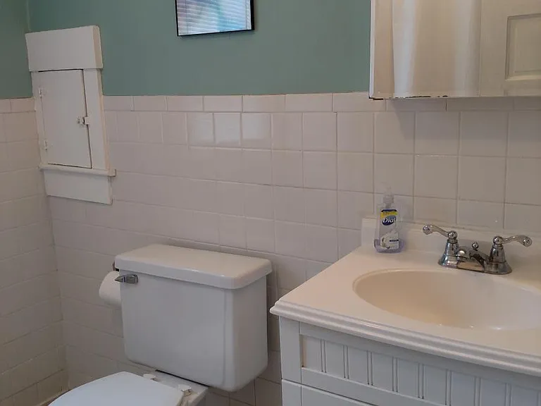 7 Caton Dr — Photo 12