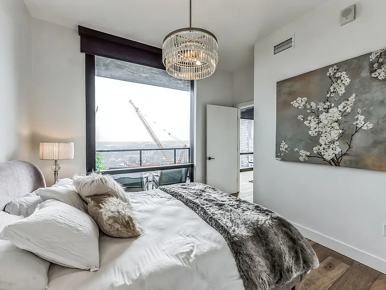 70 Rainey St #1703 — Photo 13
