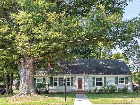 2nd image of 205 Maplewood St