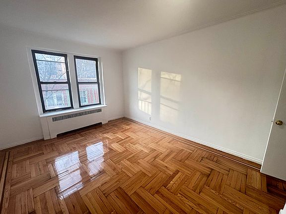 3rd image of 2825 Grand Concourse #1G
