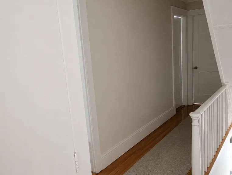 18-20 Glenwood Ave #18 — Photo 6