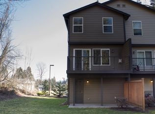 712 207th Pl SE #B, Bothell, WA 98012