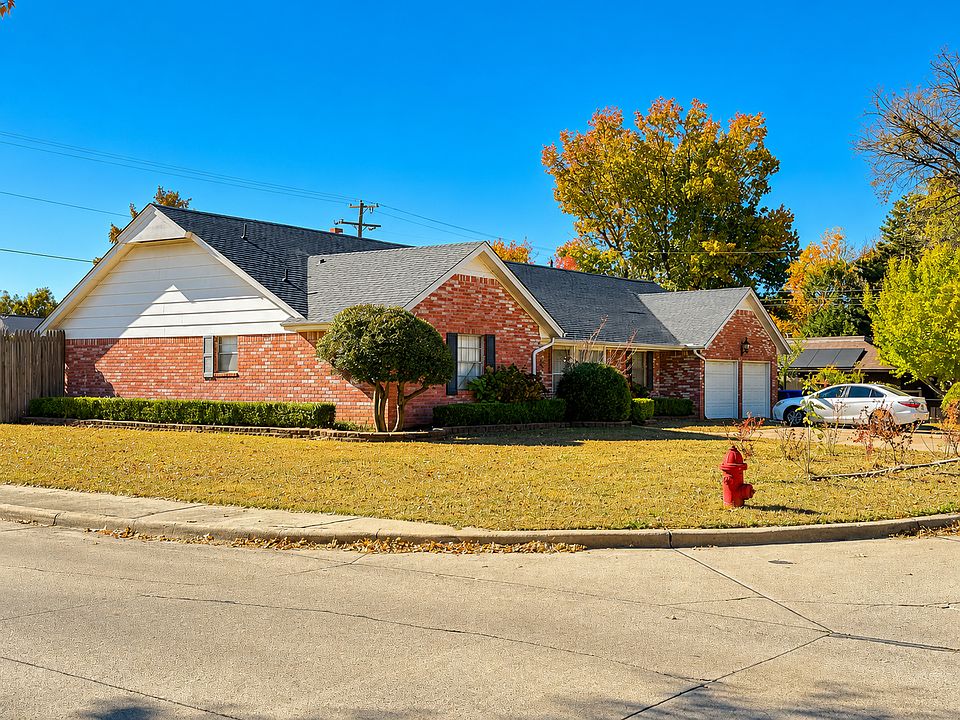 1st image of 1802 Logan Dr