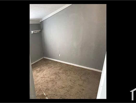 2nd image of 2831 Woodland St S