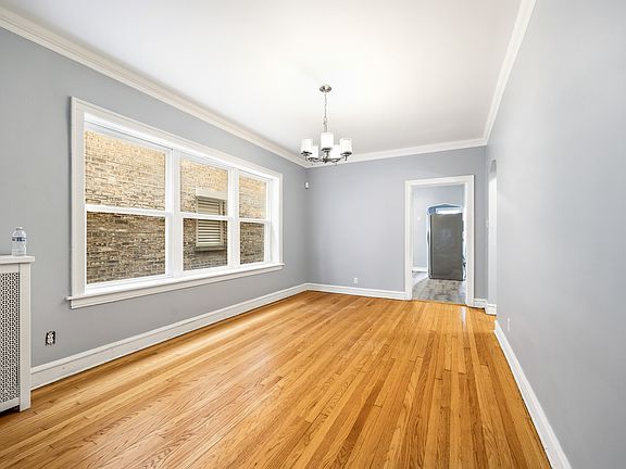 5th image of 8232 S Marshfield Ave