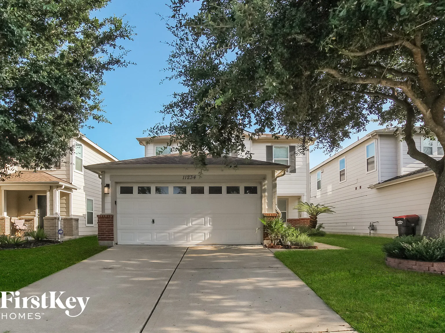 4 bed, 3.0 bath, 2460 sqft, $2,440 — Photo 1