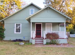 510 Kaufman St, Waxahachie, TX 75165