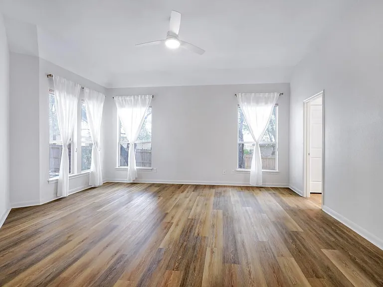 26 Silverhorn Dr — Photo 21