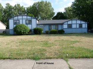 44115 Warren Rd, Canton, MI 48187