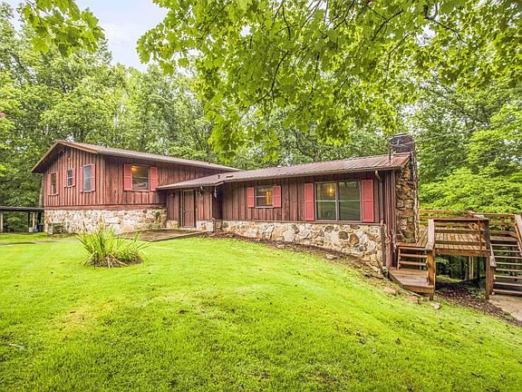 2nd image of 396 Clayton Dr
