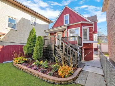 6831 S Maplewood Ave, Chicago, IL, 60629