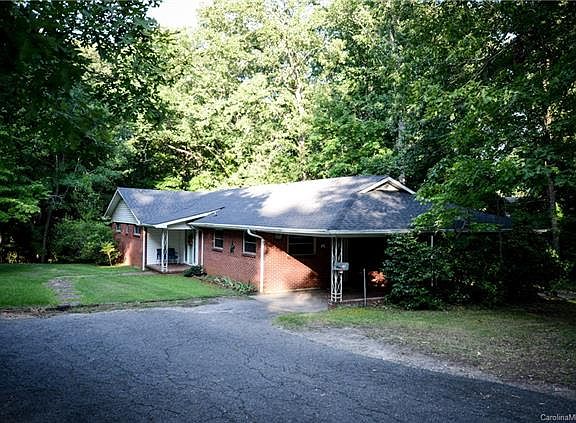 2nd image of 704 Breslin St