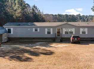 5292 Bryant Pond Rd, Dunn, NC 28334