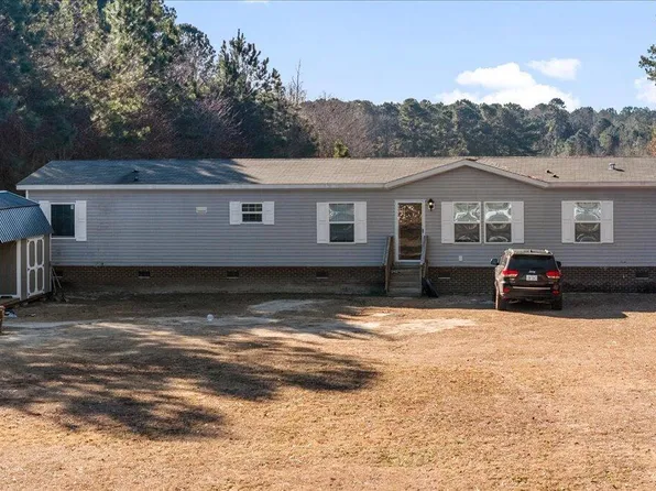 5292 Bryant Pond Rd, Dunn, NC 28334