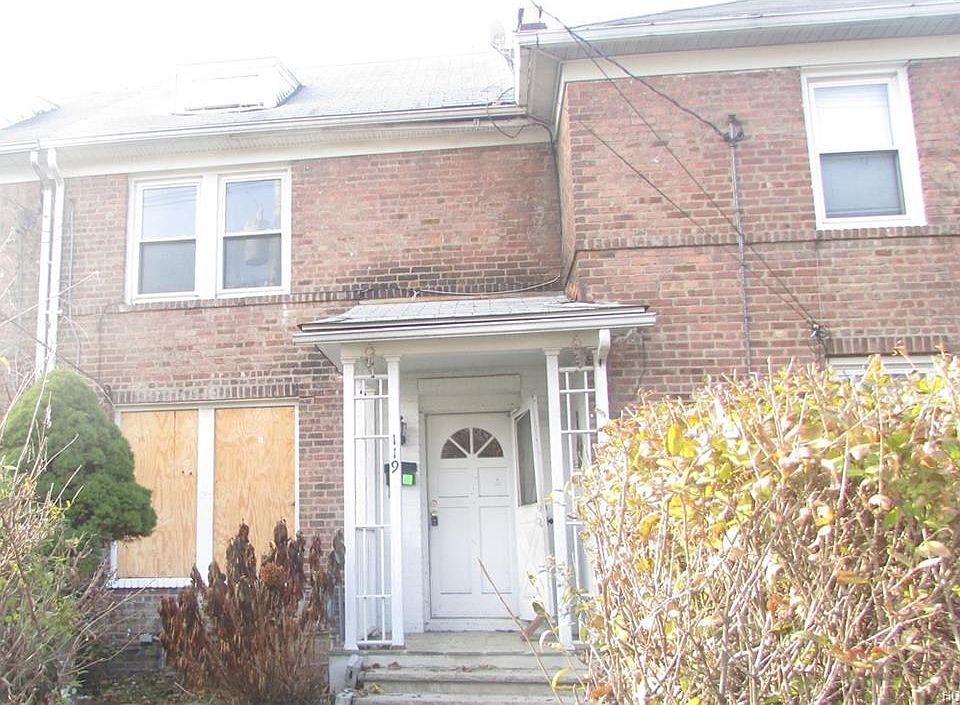 1st image of 119 Fullerton Ave