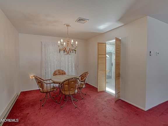 5th image of 2 Darien Court