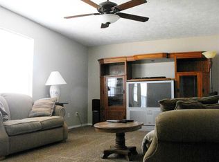 531 Cottonwood Cir, Republic, MO 65738