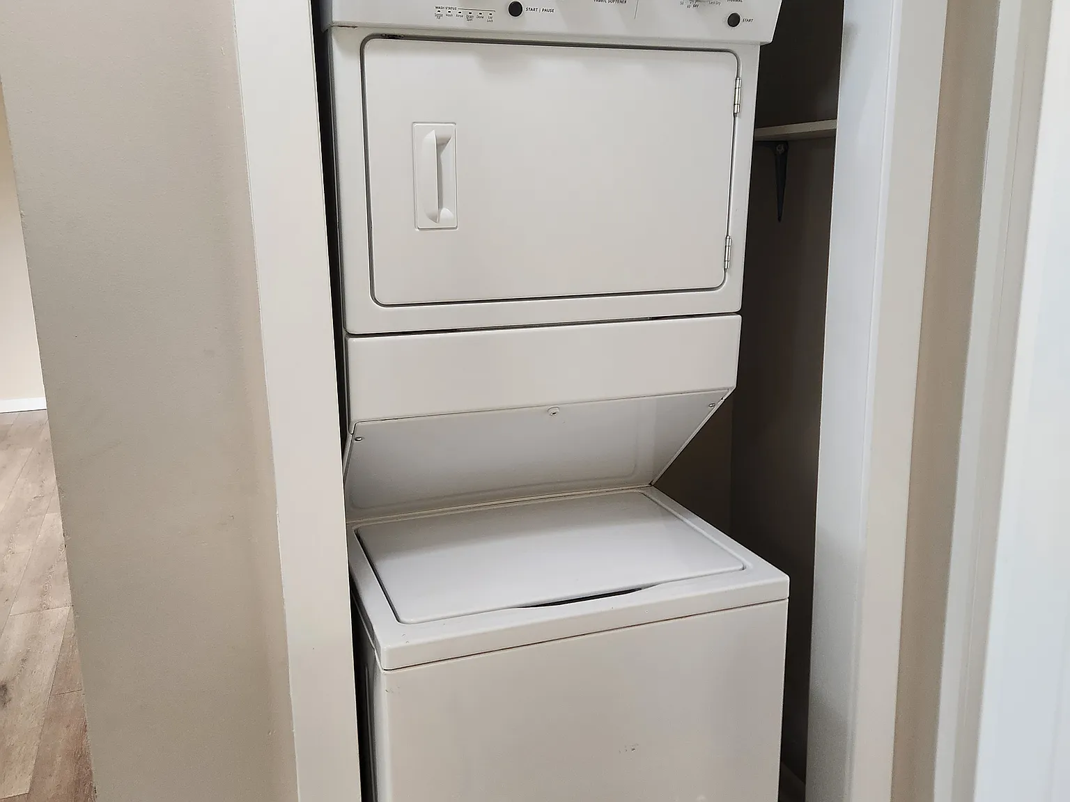 2 bed, $1,575 — Photo 3