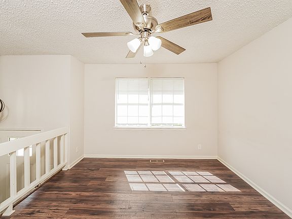 5th image of 2600 Streetman Cir