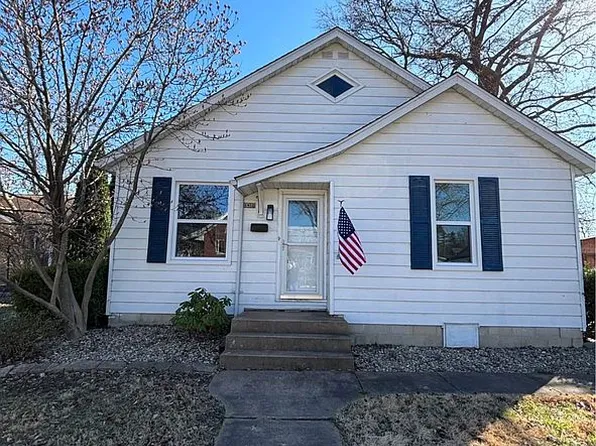 1416 Lindenthal Ave, Highland, IL 62249