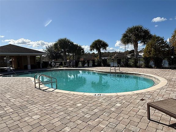 3rd image of 3374 Reedy Glen Dr