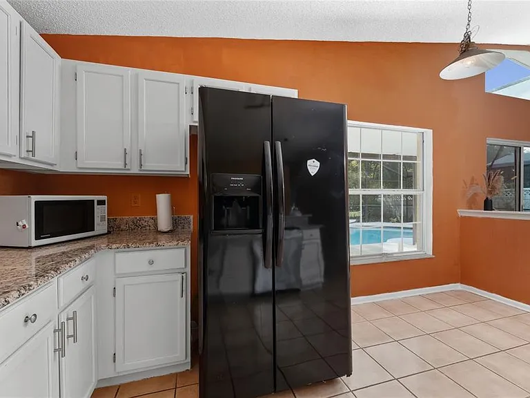 3013 Barrymore Ct — Photo 8