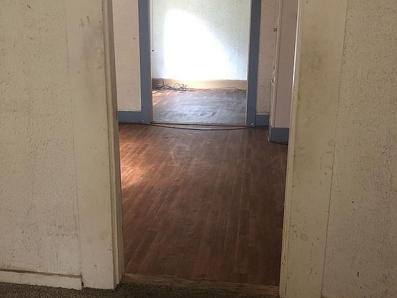 2nd image of 3224 Boss Ave