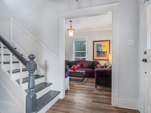 5th image of 715 9th St
