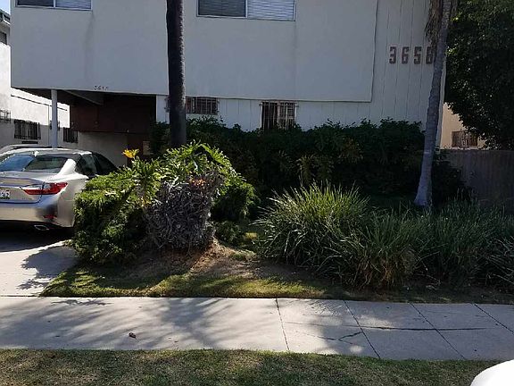 2nd image of 3658 Mentone Ave #4A