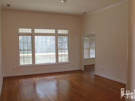 5th image of 5801 Seabuoy Cir