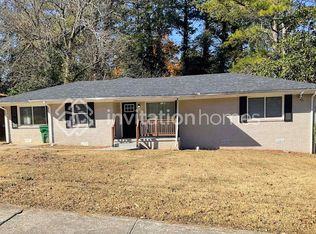 2434 Shamrock Dr, Decatur, GA 30032