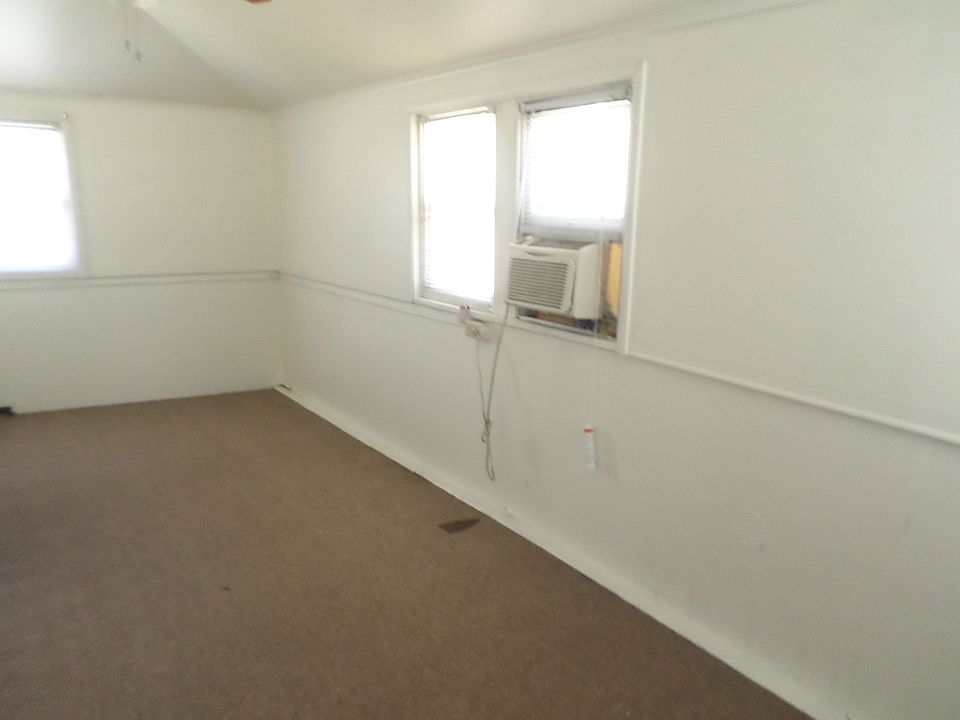 1st image of 1130 Vattier St APT 2
