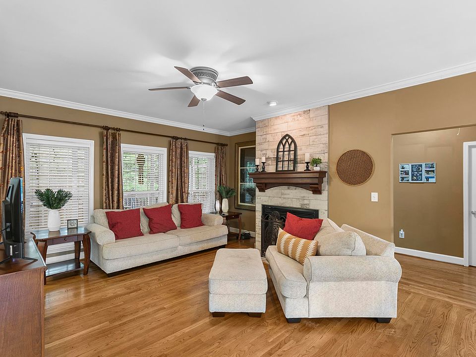 104 Silverleaf Cir, Pelham, AL 35124 Zillow