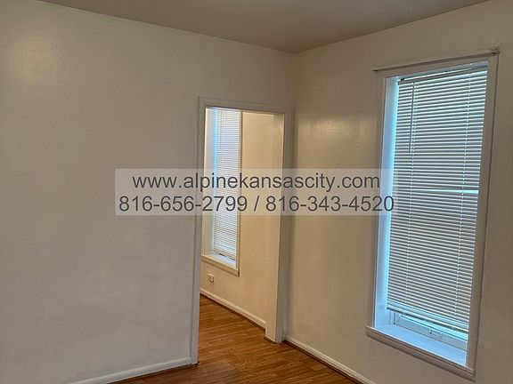 3rd image of 1058 Washington Blvd #1E