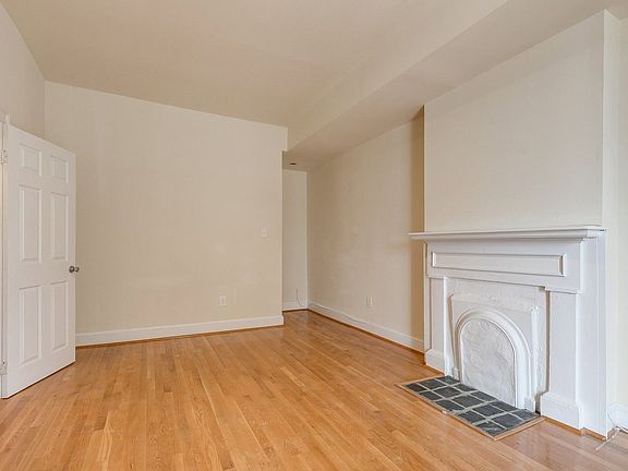 5th image of 7 W Leigh St