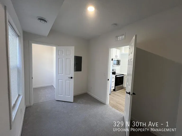 329 30th Ave N #1 — Photo 6