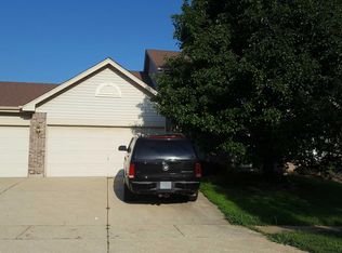 13103 Northview Heights Ct, Florissant, MO 63033