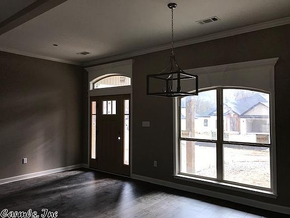 5th image of 9700 Meadow Creek Dr