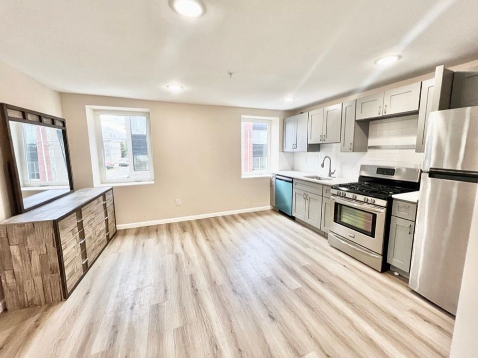 1st image of 510-512 W Norris St #O1