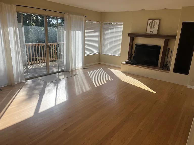 48 Tampa Dr — Photo 38