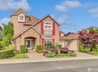 323 240th Pl SE, Sammamish, WA 98074