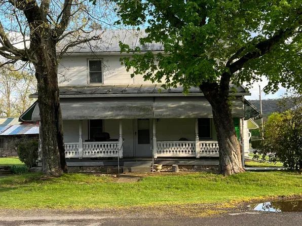 1602 Rock Glen Rd, Bloomsburg, PA 17815