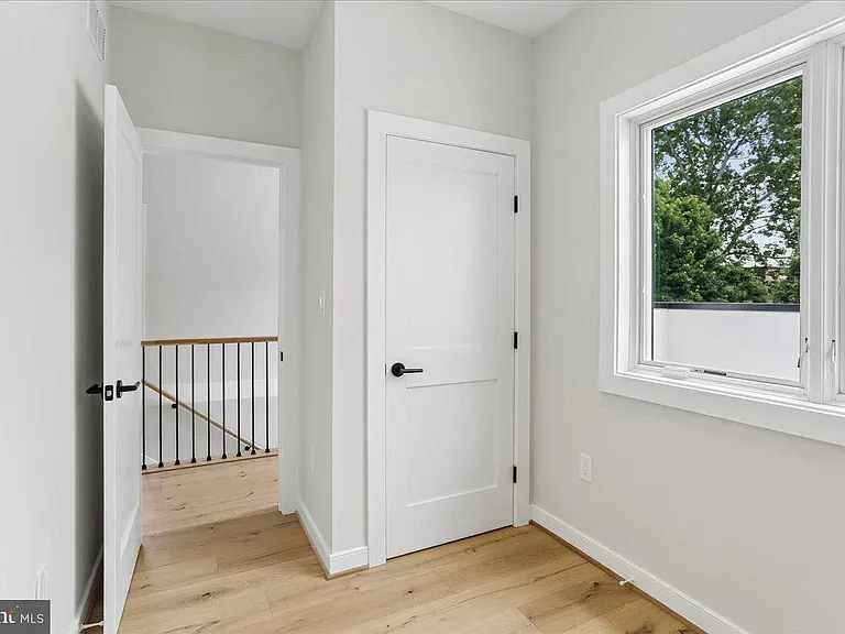 3929 Fulton St NW #A — Photo 41