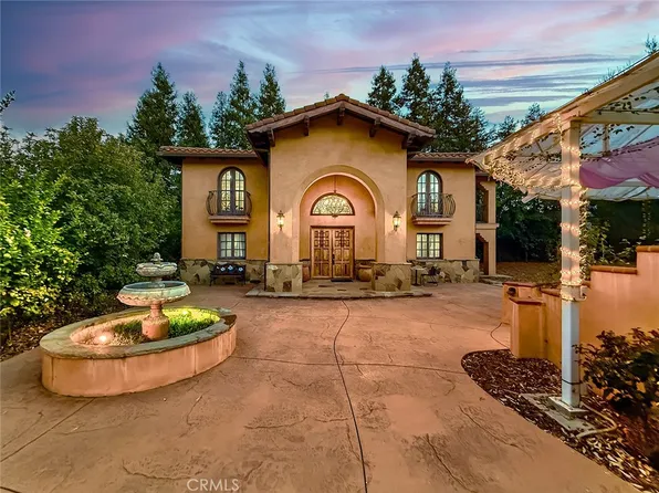 23254 Hatteras St, Woodland Hills, CA 91367